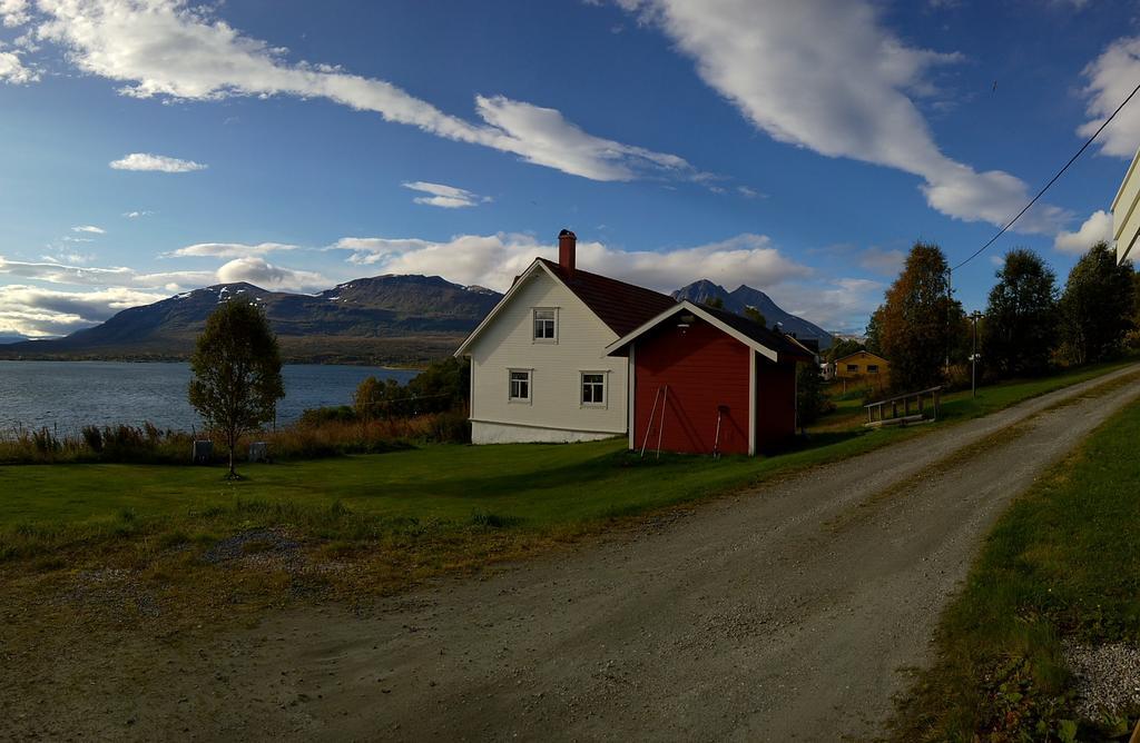 Bustad Larseng Экстерьер фото